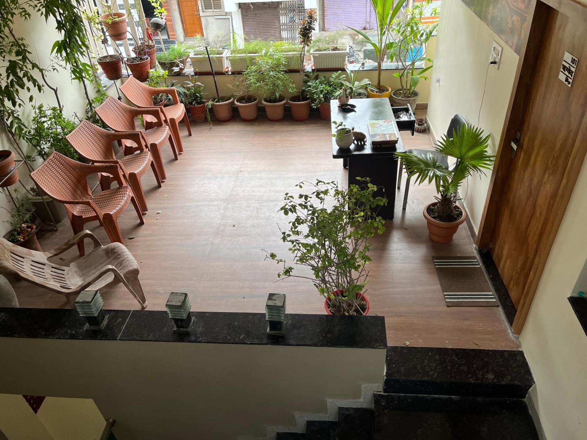 Hotel Shivashray Luxury Stays & Inn Ujjain Eksteriør billede